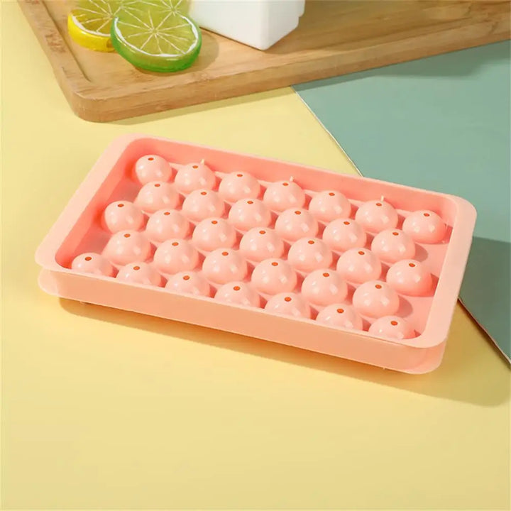 Round Ice Cube Tray with Lid